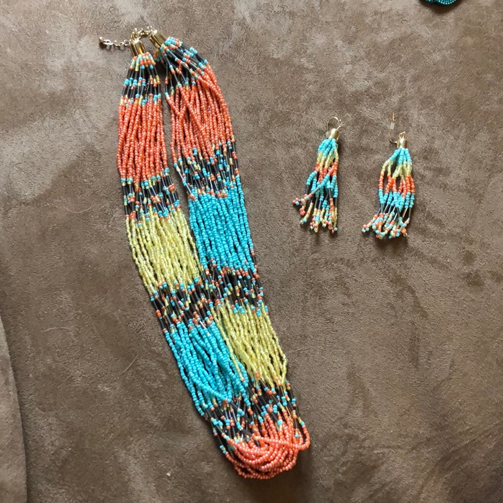 Brand new necklace and earring set
